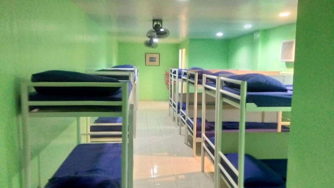 Bahay Ng Lahat Манила Экстерьер фото